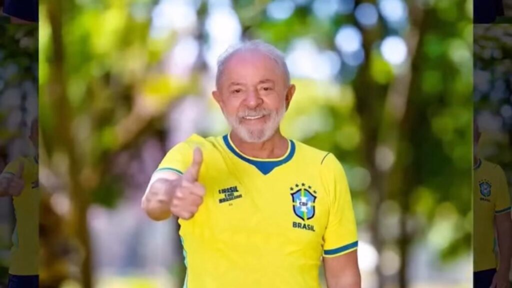 Lula dá conselhos a Ancelotti em vídeo na estreia da copa: “Pelo amor de Deus, chute”; veja vídeo