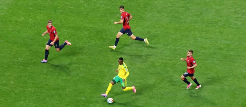 África do Sul arranca empate com República Tcheca e mantém Grupo A em aberto