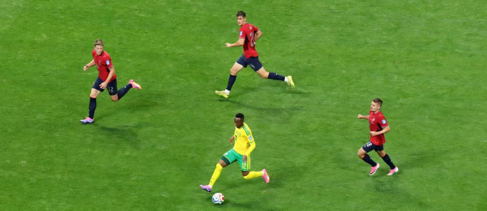 África do Sul arranca empate com República Tcheca e mantém Grupo A em aberto