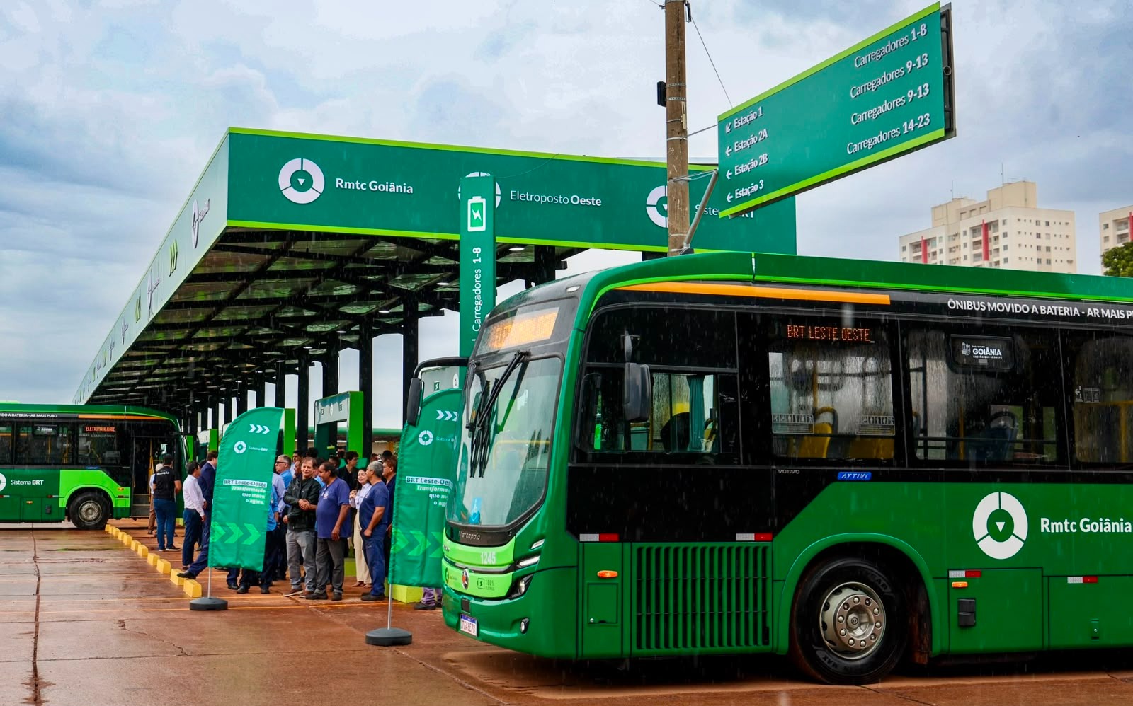 Governo de Goiás reforça transporte coletivo com operação 24 horas na Festa do Divino Pai Eterno