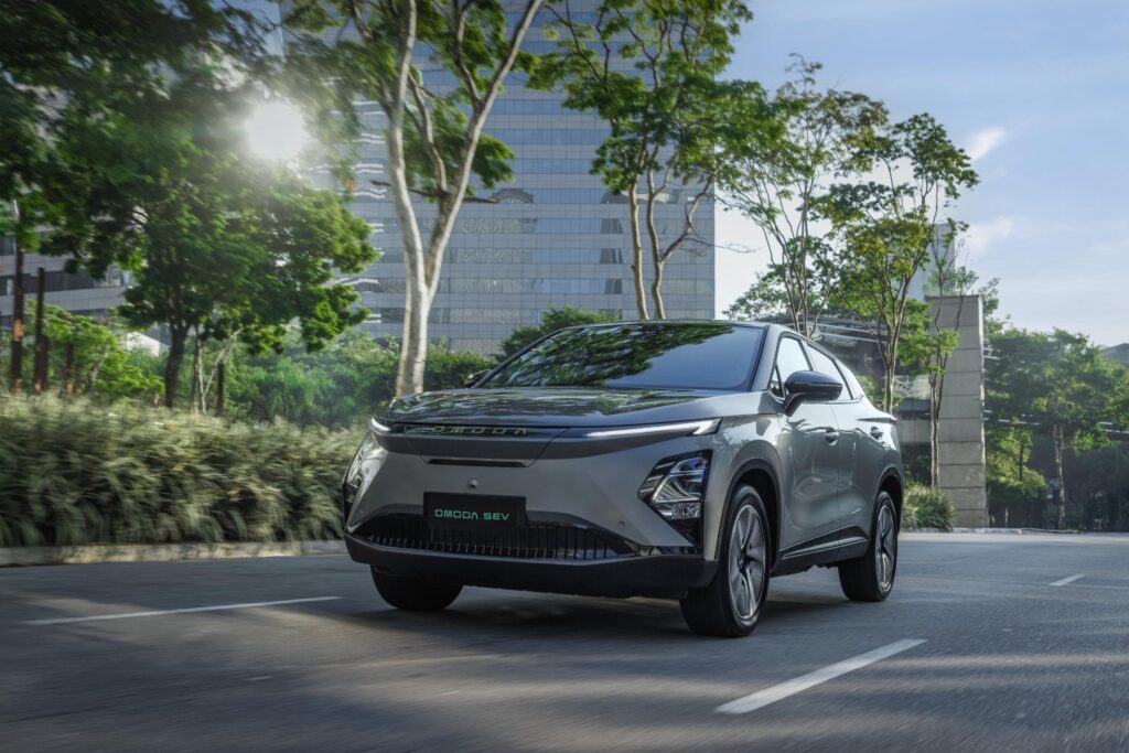 Silêncio e conforto redefinem o luxo automotivo na era dos veículos elétricos