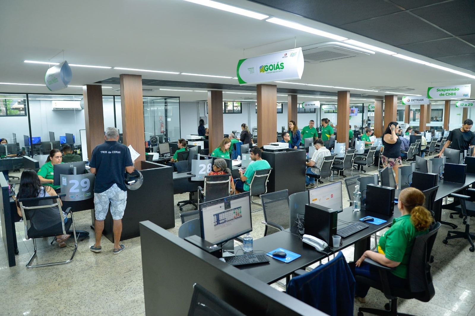 Governo de Goiás altera expediente na segunda-feira (29/6) devido ao jogo do Brasil