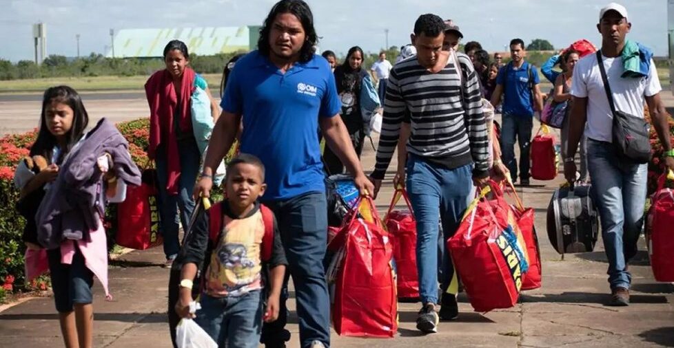 Cubanos superam venezuelanos e lideram pedidos de refúgio no Brasil em 2025