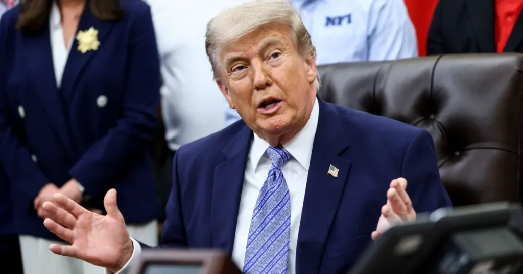 Trump prevê acordo entre Irã e Israel em poucos dias e fala em reabertura de Ormuz