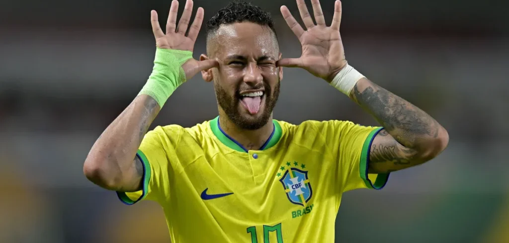 Neymar lidera ranking de cartões amarelos provocados em Copas desde 2014