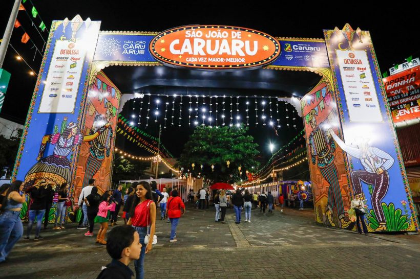 Veja os maiores cachês do São João de Caruaru 2026 com Wesley Safadão no topo da lista