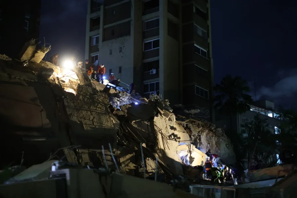 Venezuelanos registram 40 mil pessoas como desaparecidas após terremotos em plataforma voluntária