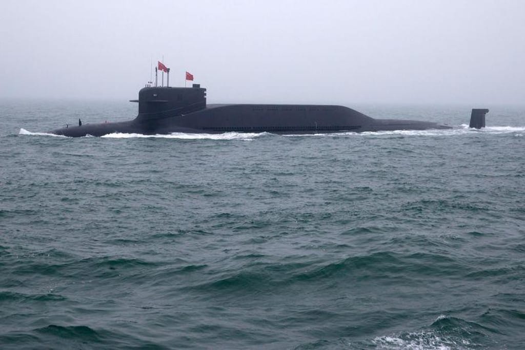 China realiza raro teste de míssil nuclear lançado por submarino no Pacífico