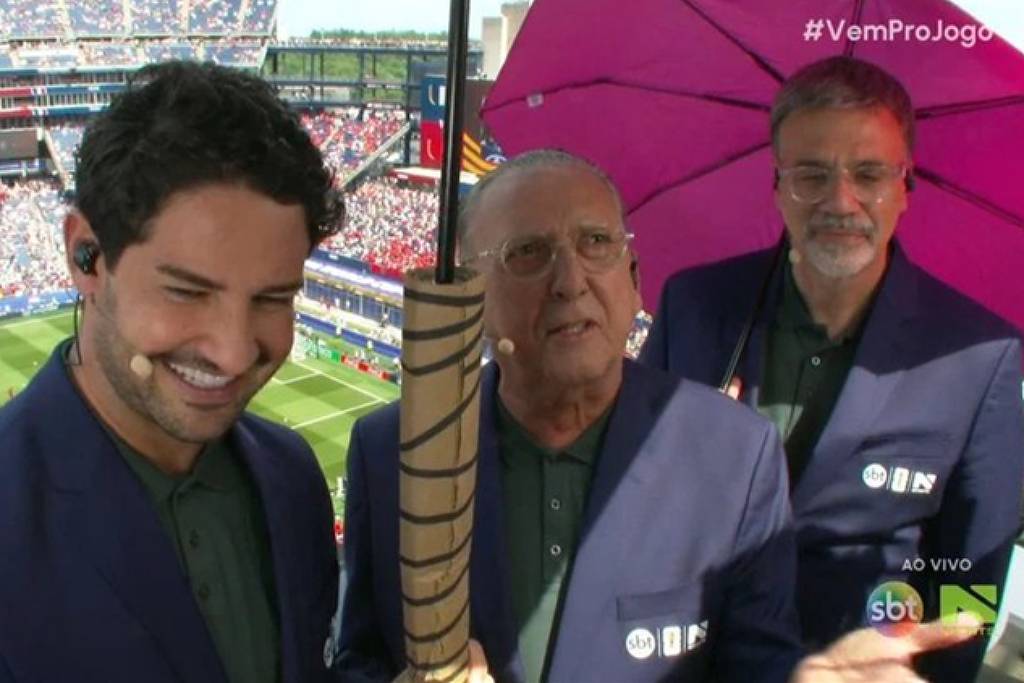 Galvão Bueno reclama de calor e estrutura em estádio da Copa do Mundo