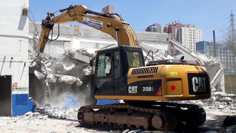 Demolidora em São Paulo: guia completo para contratar uma empresa com segurança, planejamento e conformidade legal
