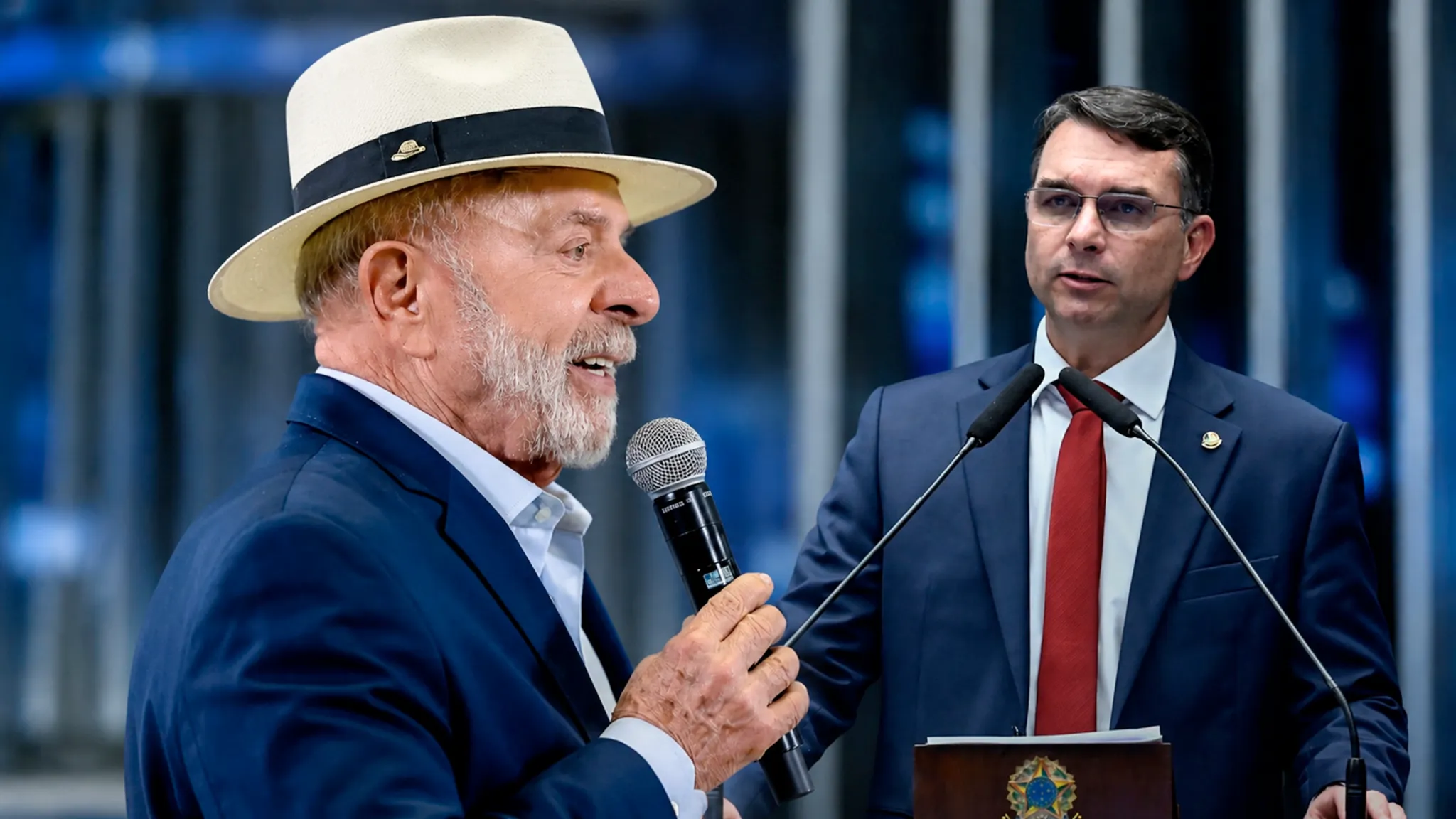 Lula sobe mais de dois pontos e amplia liderança no 1º turno, aponta AtlasIntel