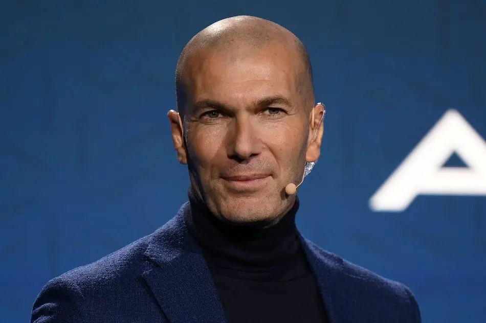 França encerra Copa em crise e aguarda Zidane para iniciar reconstrução
