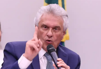 Caiado critica Lula e Bolsonaro após inquérito contra Lulinha e fala em "monarquia disfarçada de república"