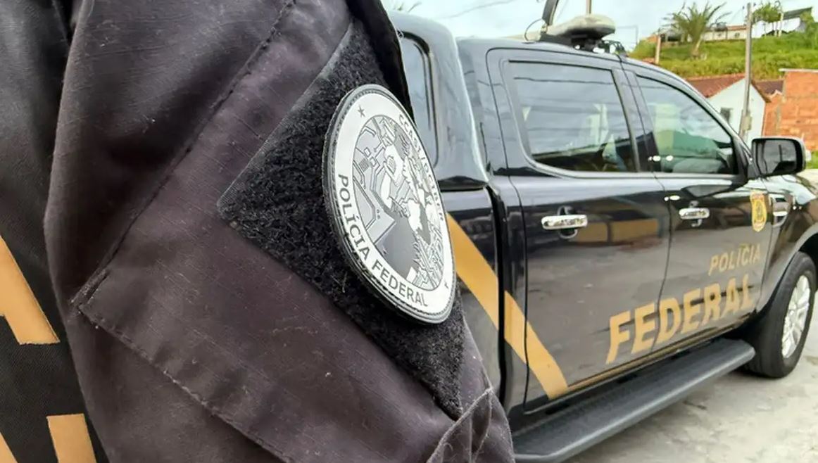 PF cumpre mandados em Goiás durante 3ª fase de operação que apura desvio de recursos públicos