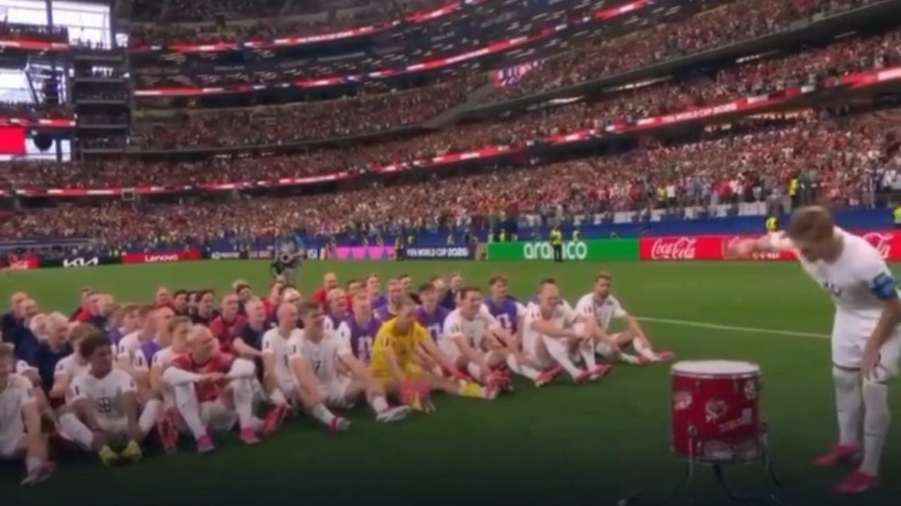 Vídeo: Noruega celebra vaga com "remada viking" e enfrenta Brasil nas oitavas da Copa