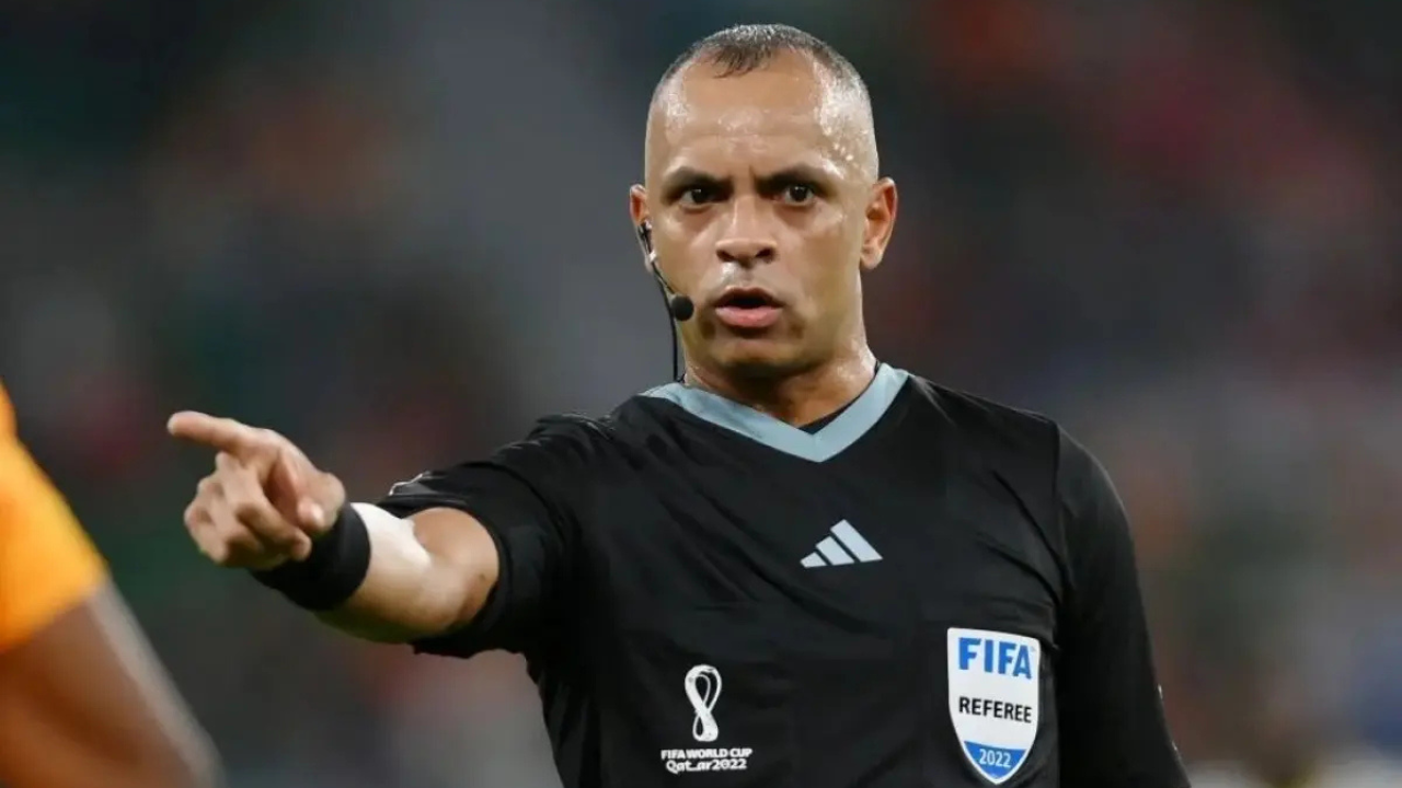 Árbitro goiano Wilton Pereira Sampaio entra na disputa para apitar a final da Copa do Mundo 2026