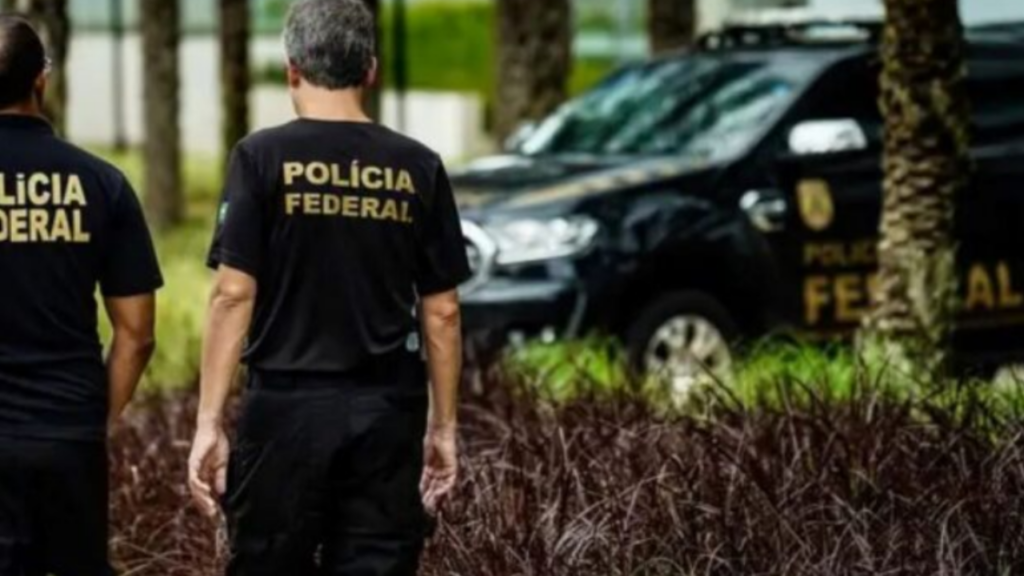 PF investiga esquema por ataques ao Banco Central e ameaças a jornalistas