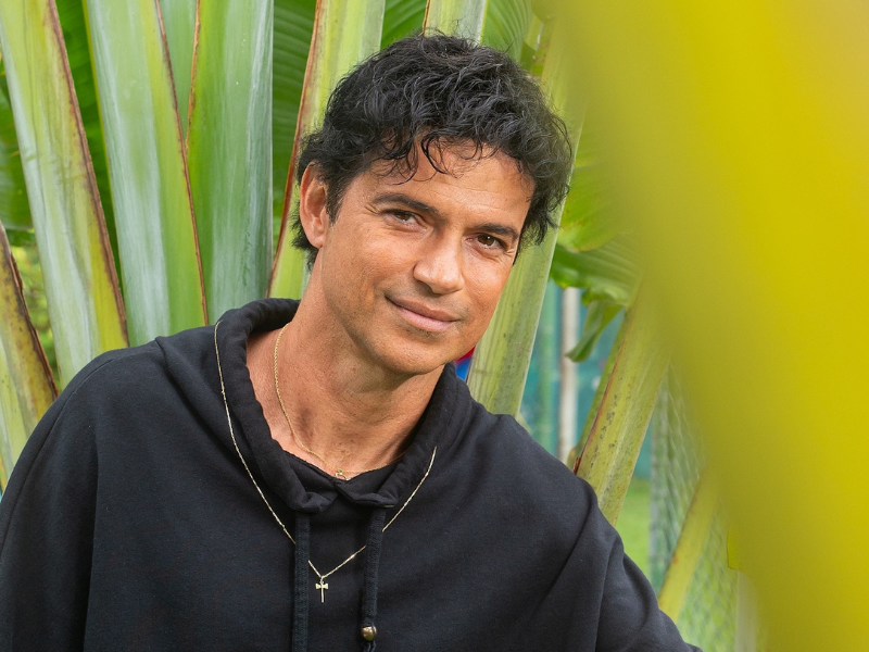 Jorge Vercillo apresenta show 'Intimista' em Goiânia no dia 14 de novembro