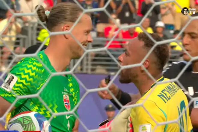 "Queria entrar na cabeça dele": goleiro da Noruega explica provocação a Neymar