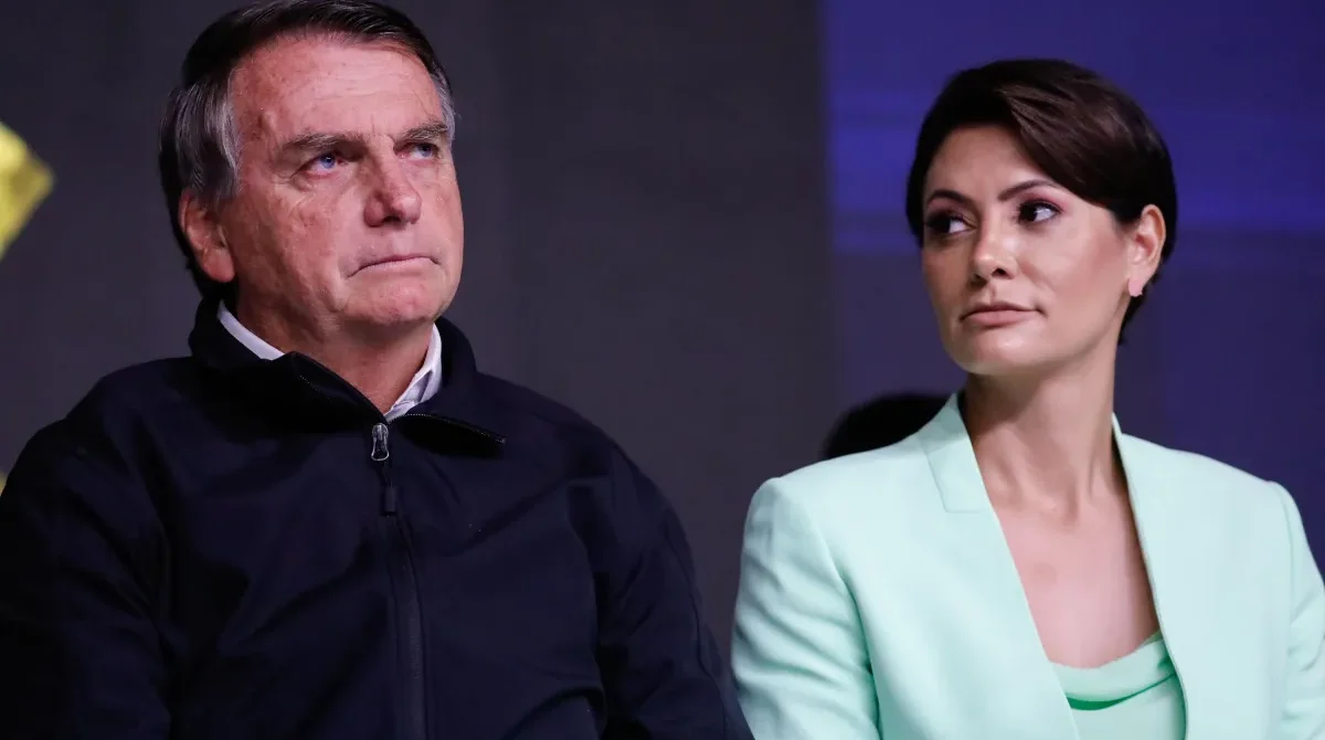 Bolsonaro definirá se Michelle disputará Senado pelo DF, afirma Valdemar