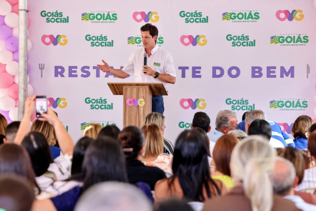 Daniel Vilela inaugura Restaurante do Bem em Mozarlândia