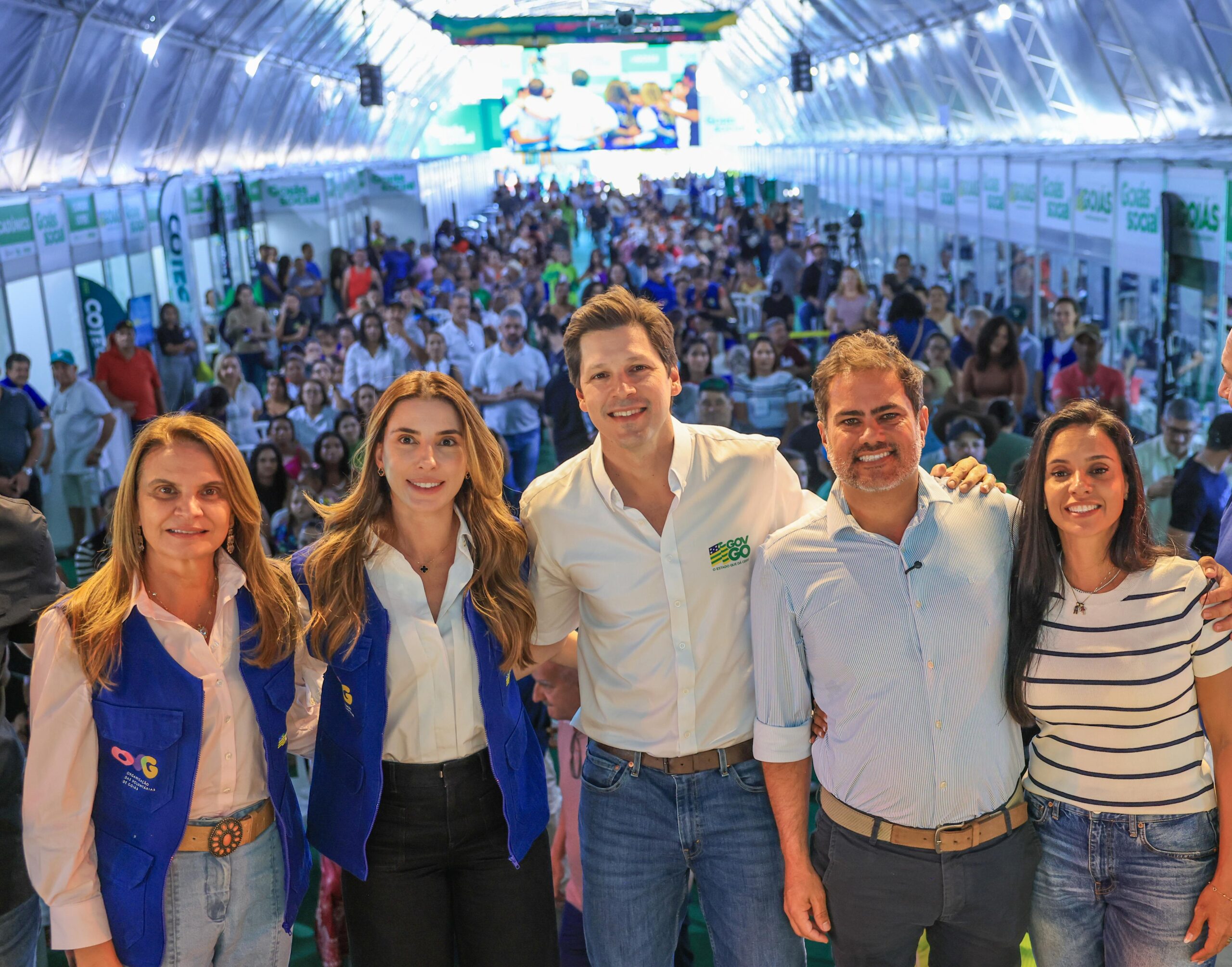 Daniel Vilela e Iara levam Goiás Social a Nova Crixás