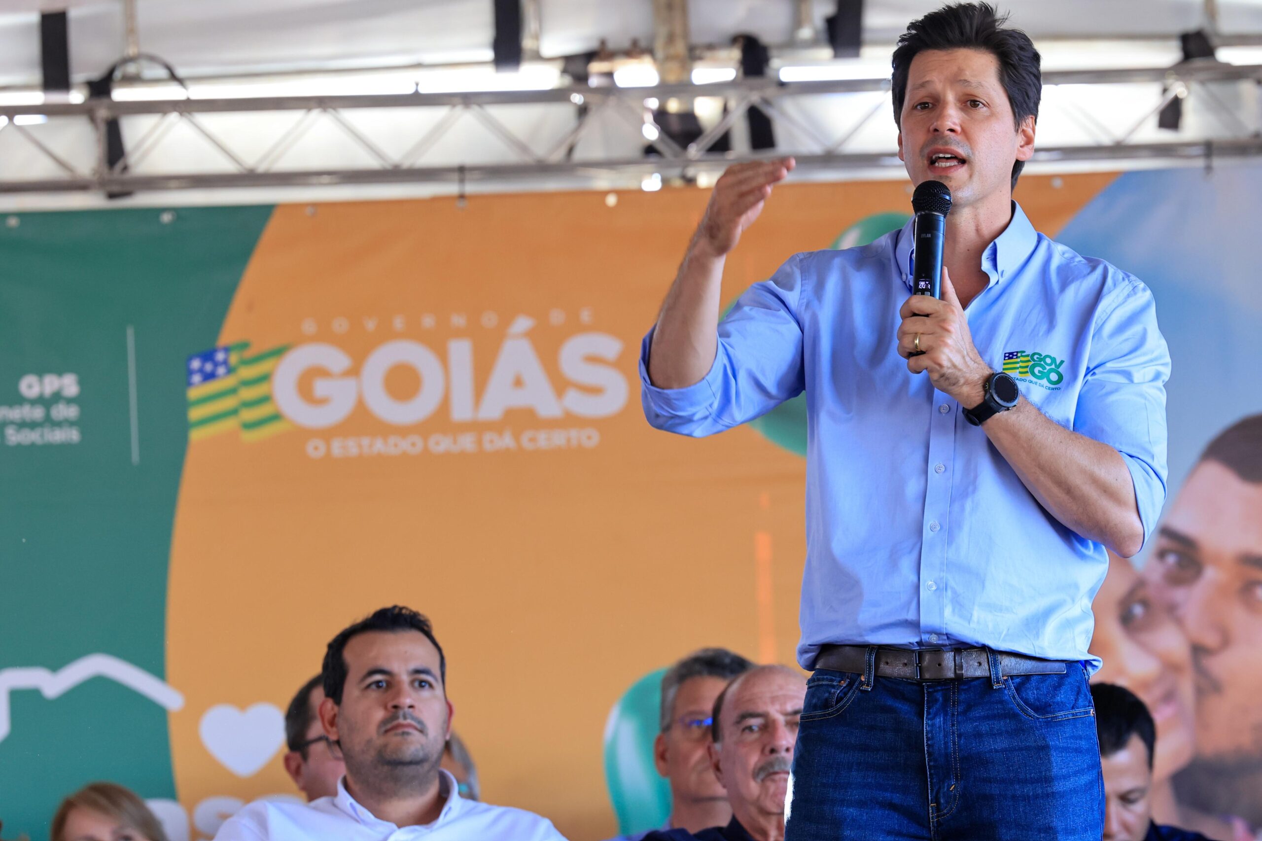 Daniel Vilela lidera com 44,4% e amplia vantagem na disputa pelo Governo de Goiás