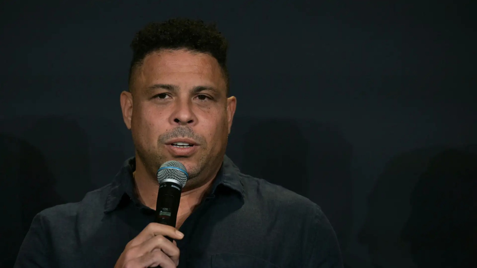 Ronaldo critica erros de Ancelotti e afirma que Vini Jr. precisa assumir responsabilidade após eliminação do Brasil