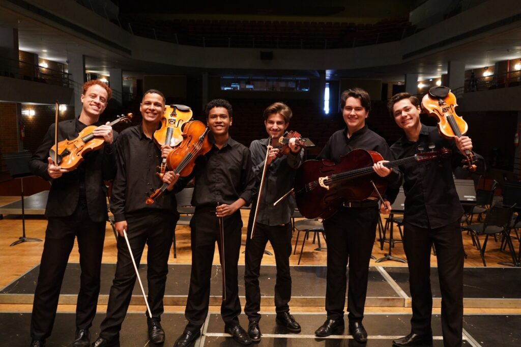 Músicos da Orquestra Sinfônica Jovem de Goiás representam o Brasil em festival na Suíça