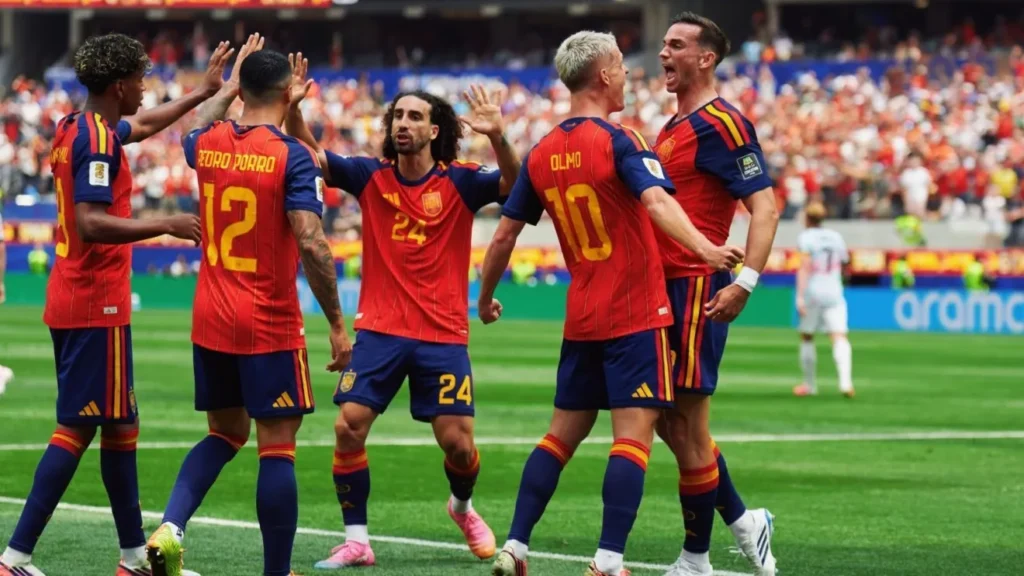 Espanha vence Bélgica no fim e encara França por vaga na final da Copa do Mundo