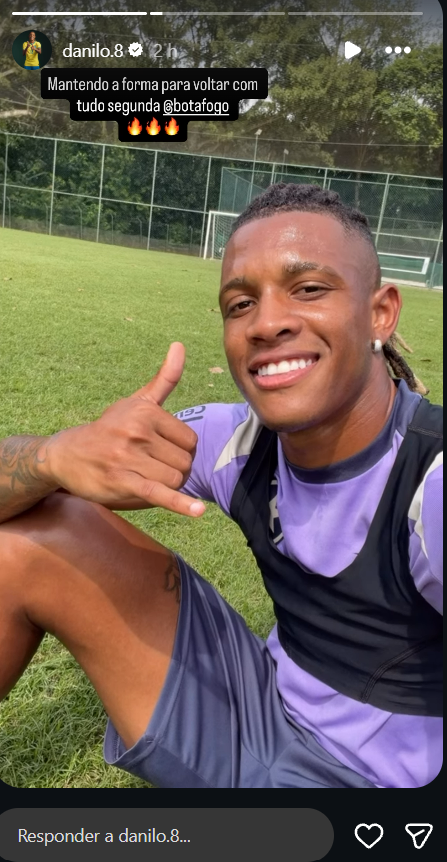 Danilo, do Botafogo, vira disputa entre Europa e Palmeiras