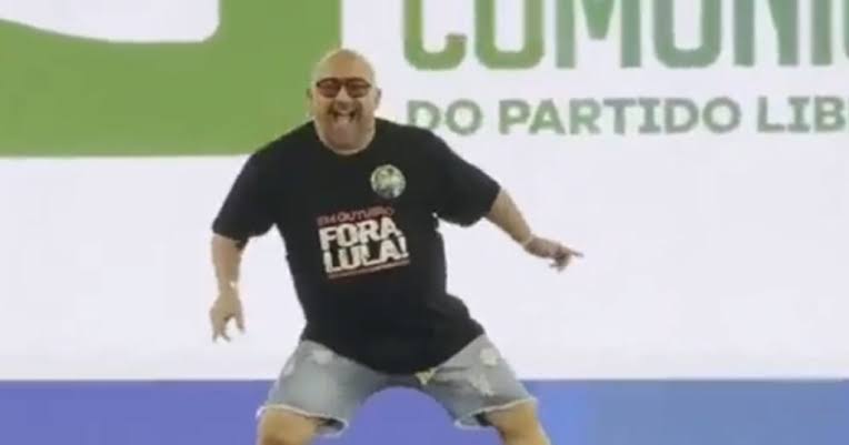 Vídeo de participante dançando em seminário do PL viraliza e gera críticas sobre estratégia da legenda