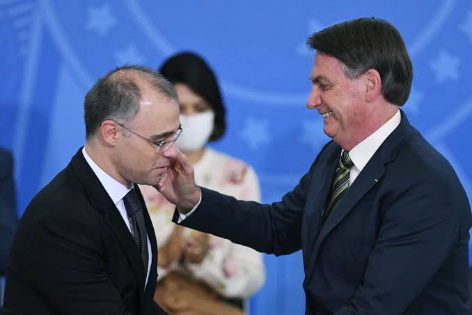 STF autoriza inquérito da PF para investigar recursos destinados ao filme sobre Jair Bolsonaro