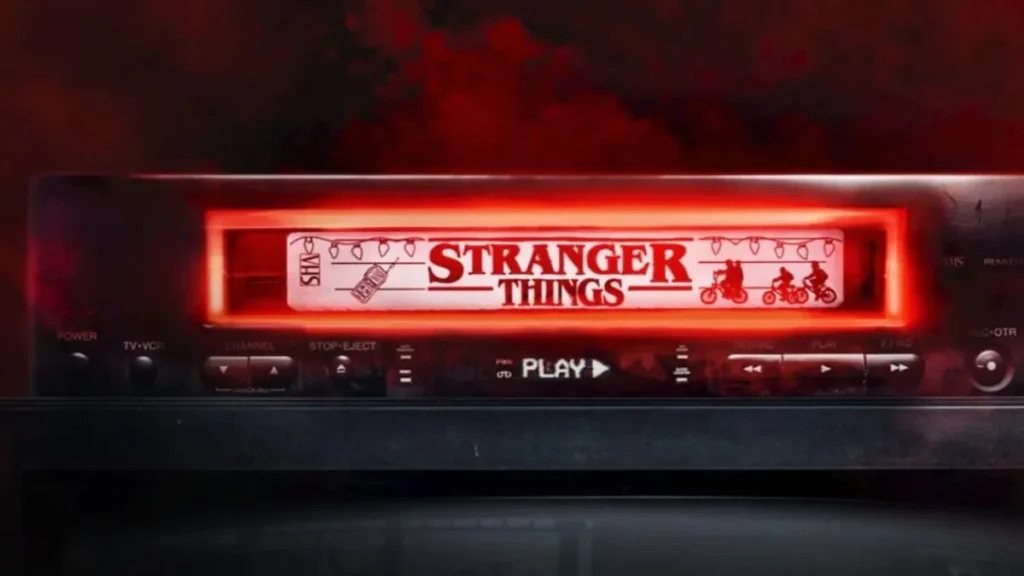 Netflix comemora 10 anos de Stranger Things com versão especial em estilo VHS