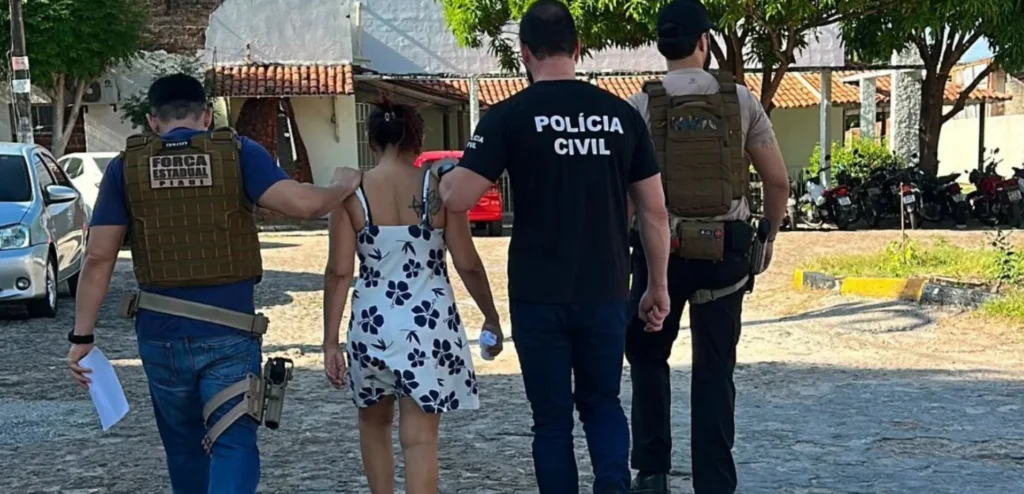 Técnica de enfermagem que tentou sequestrar bebê fingia gravidez, diz polícia