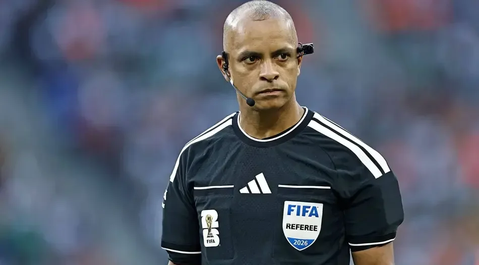 Wilton Pereira Sampaio perde força para apitar final após classificação da Argentina