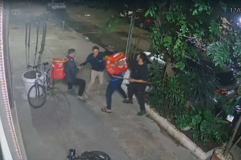 Câmeras registram espancamento de mais de sete minutos que matou homem após falsa acusação de roubo no Rio