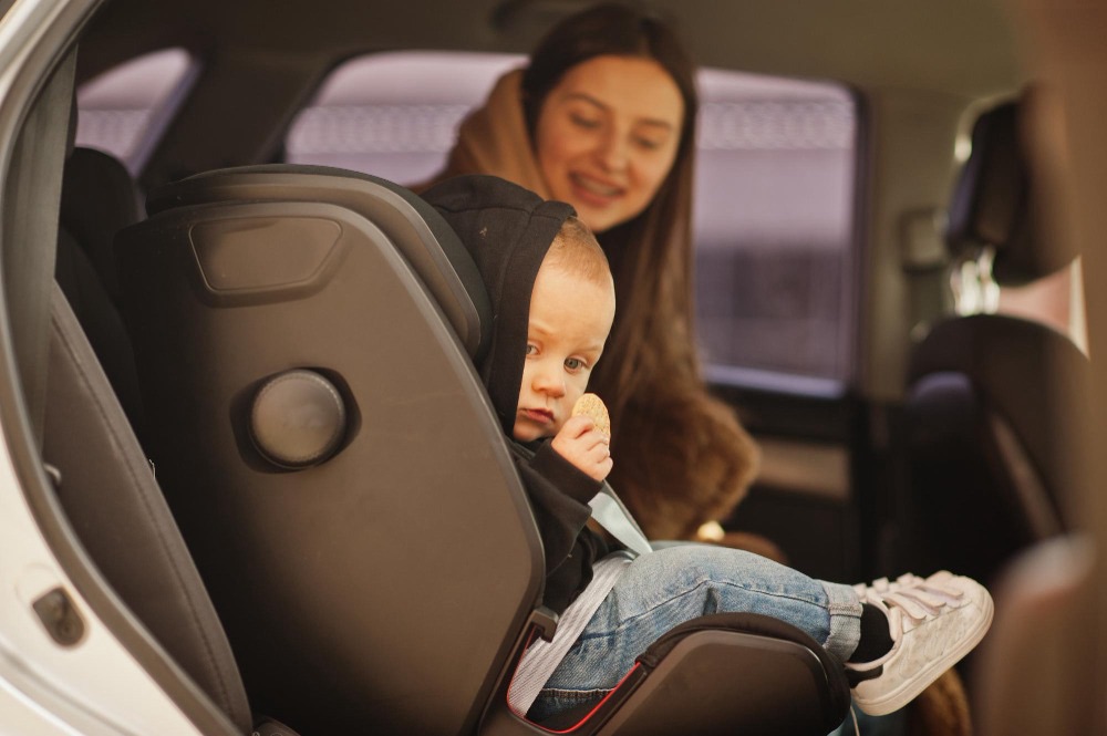 Cadeirinha infantil no carro: 7 erros que os pais cometem