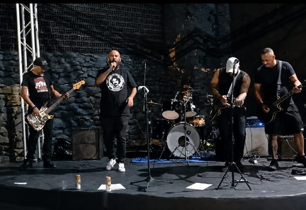 321 e EXDF soltam grito punk na Cerrado Cervejaria
