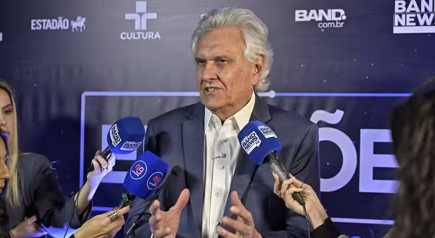 Ronaldo Caiado será entrevistado pela Globo nesta terça-feira (25)