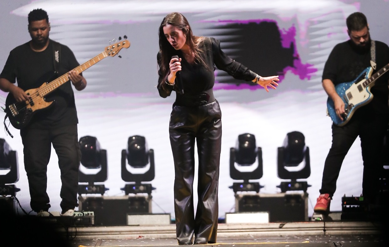 Isadora Pompeo é a atração principal do Adora Canedo 2026