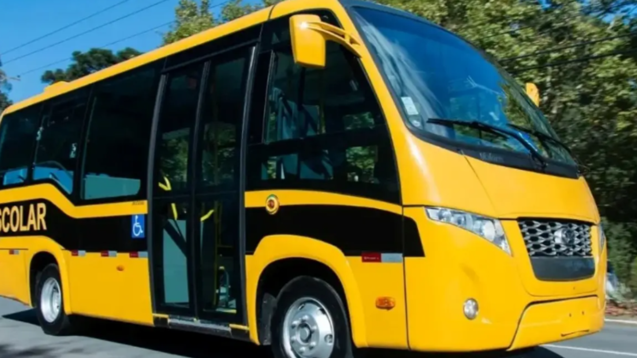 Justiça suspende contratos milionários do transporte escolar em Caldas Novas após indícios de irregularidades
