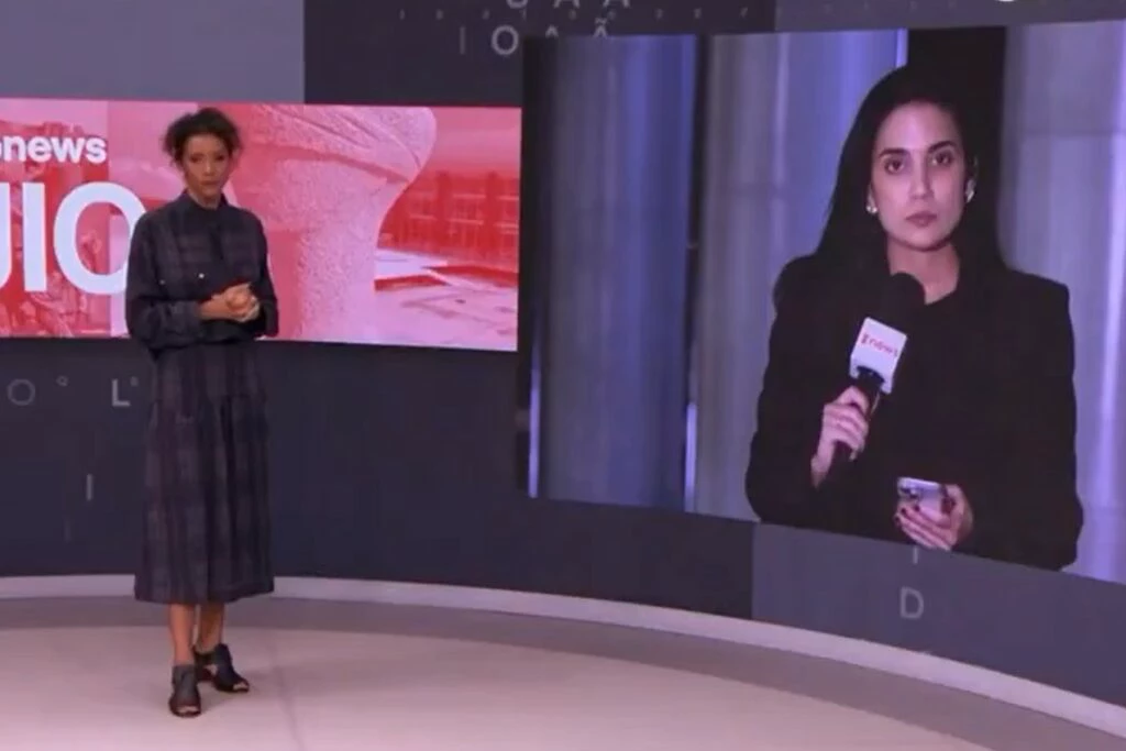 Apresentadora da GloboNews se irrita ao vivo com a produção