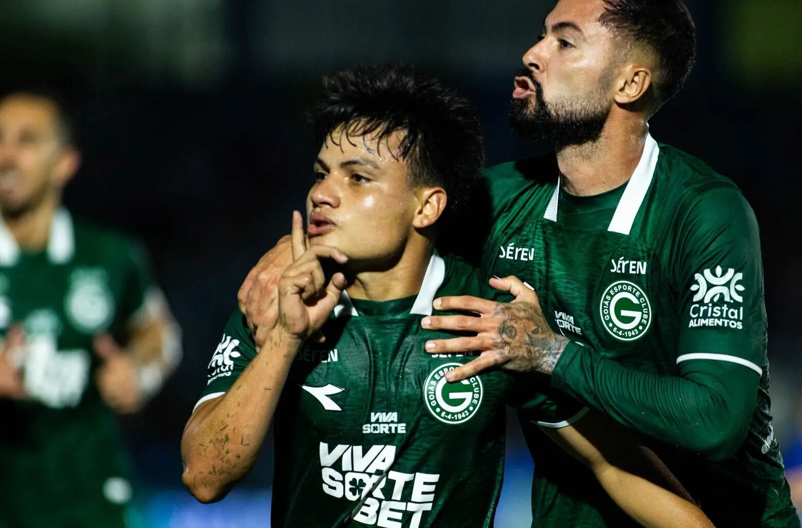 Mistério de Mozart: Goiás esconde escalação para desafiar líder Criciúma na Série B