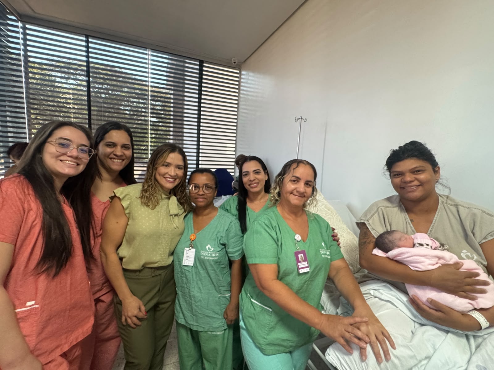 Dona Iris bate recorde de parto humanizado