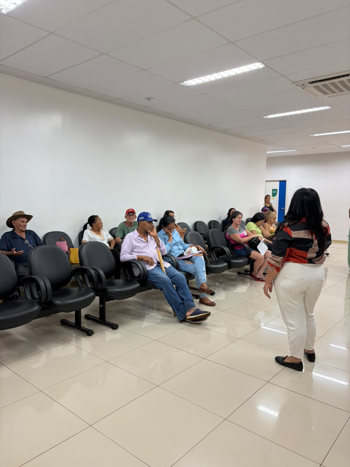 Policlínica promove palestra sobre violência psicológica e importância do acolhimento