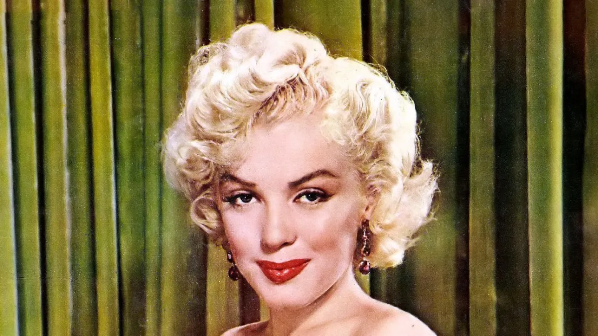 Barbie ganha edição especial inspirada em Marilyn Monroe para celebrar centenário da atriz