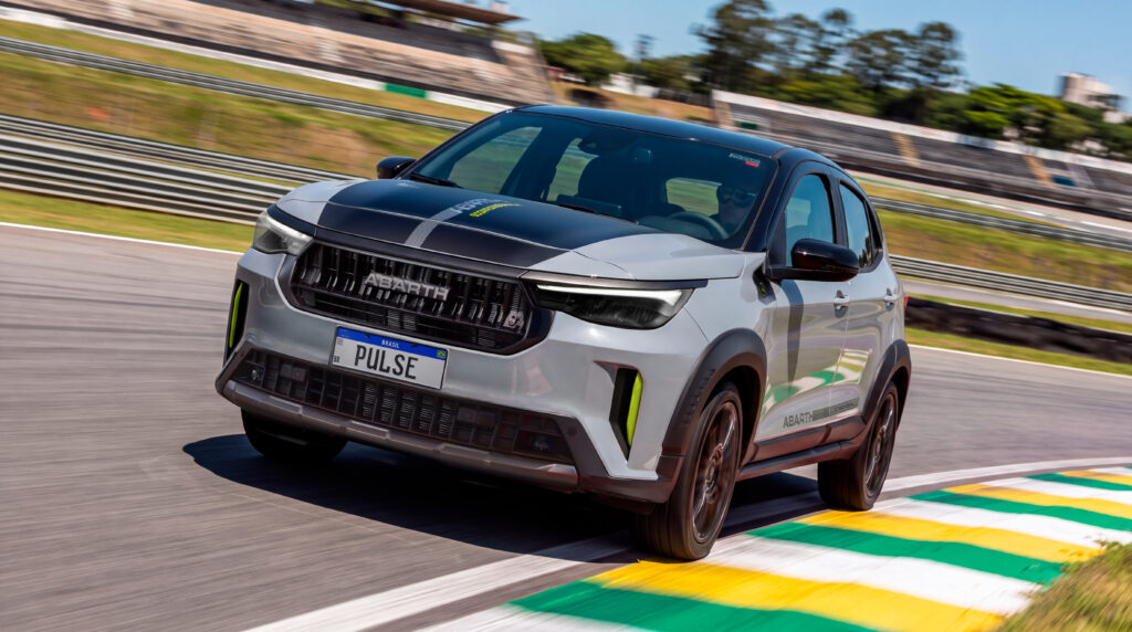 Fiat mostra o Pulse Abarth como conceito Scorpionissima no Festival de Interlagos