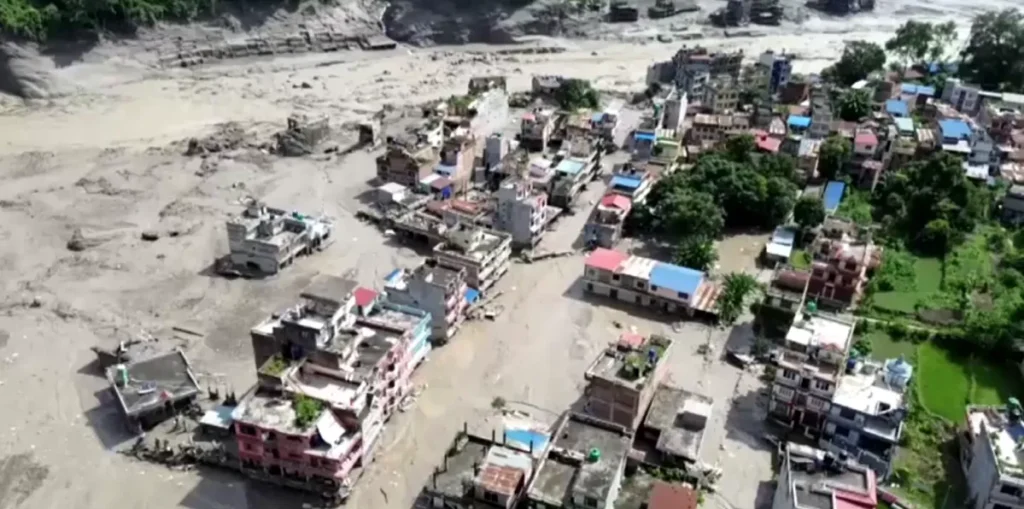 Nepal estima até US$ 5 bilhões para reconstrução após enchentes