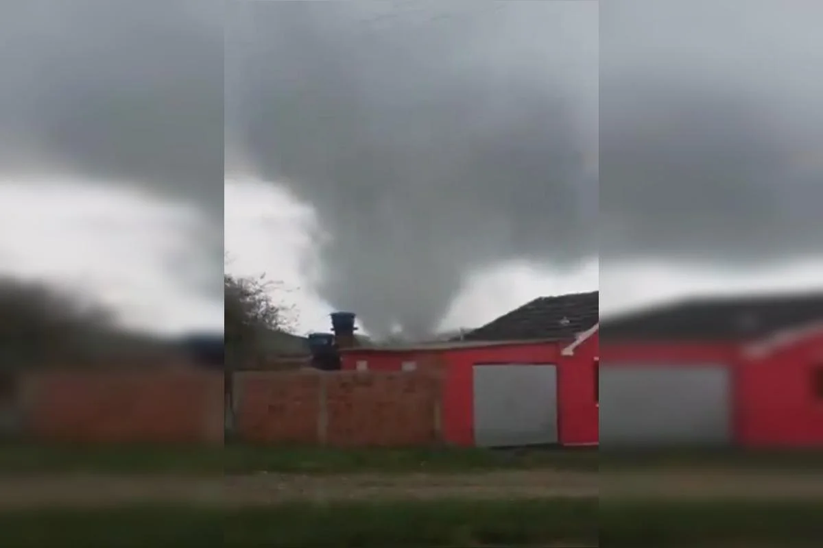 Ciclone-bomba deixa morte e destruição no Sul e coloca Sudeste em alerta